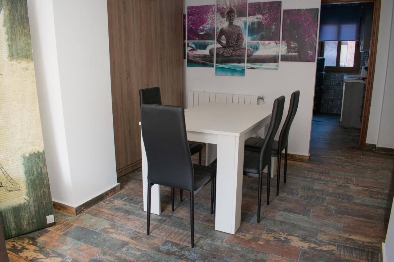 Apartamentos Cerezo La Codosera Kültér fotó